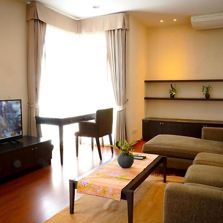 Siam Bright Suite Bangkok Bagian luar foto