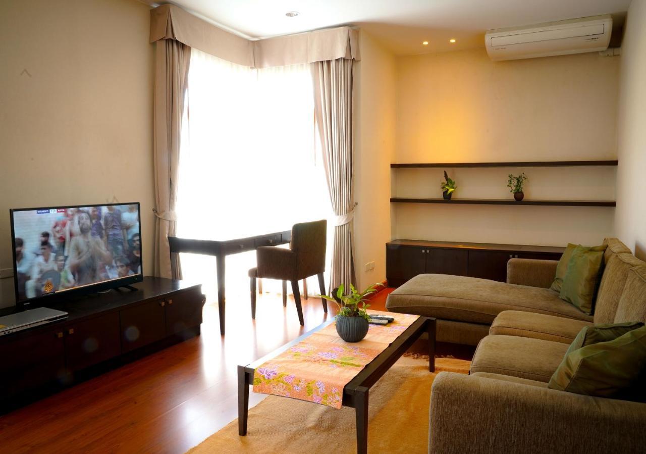 Siam Bright Suite Bangkok Bagian luar foto